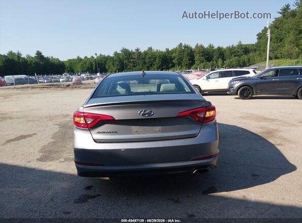 5NPE24AF1HH543964 2017 HYUNDAI SONATA Silver 