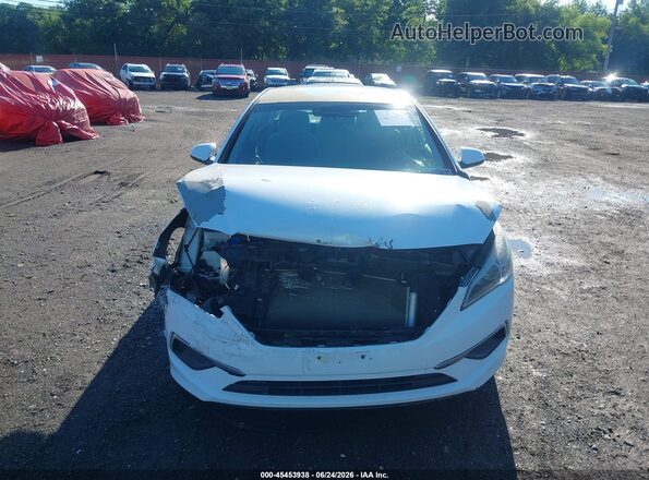 5NPE24AF1HH548520 2017 HYUNDAI SONATA White Widok zestawu wskaźników