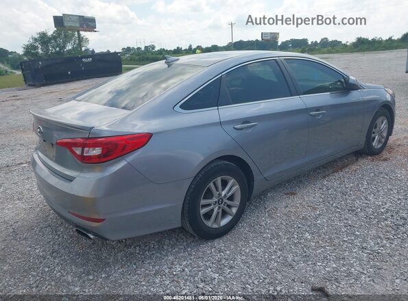 5NPE24AF1HH566421 2017 HYUNDAI SONATA Серебряный Задняя правая четверть