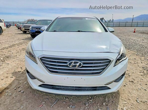 5NPE24AF1HH569805 2017 HYUNDAI SONATA Белый Вид спереди
