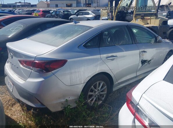 5NPE24AF1JH599425 2018 HYUNDAI SONATA Silver Trasero derecho