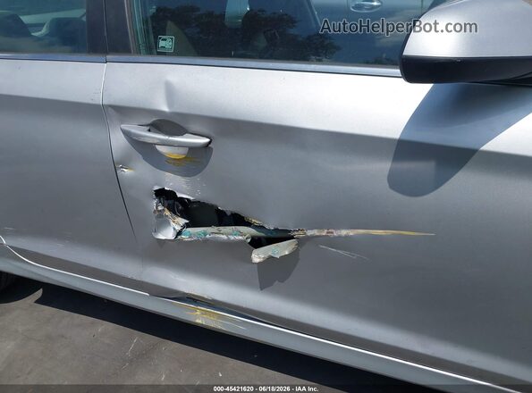 5NPE24AF1JH599425 2018 HYUNDAI SONATA Silver 