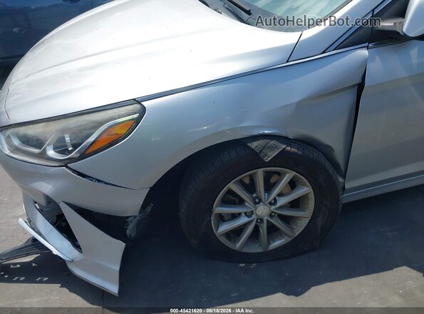 5NPE24AF1JH599425 2018 HYUNDAI SONATA Silver Vista del salpicadero