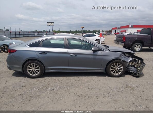 5NPE24AF1JH683325 2018 HYUNDAI SONATA Gray Widok wnętrza z tyłu