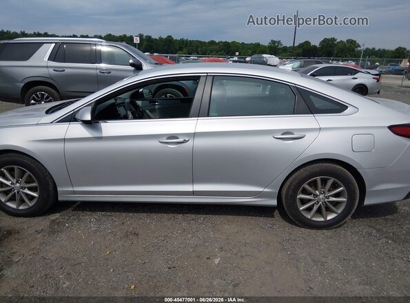 5NPE24AF1JH705131 2018 HYUNDAI SONATA Silver 360 interior view