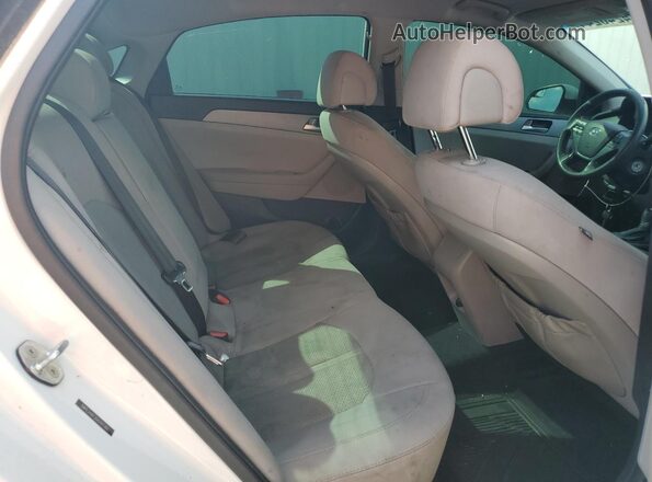 5NPE24AF2GH297392 2016 HYUNDAI SONATA White უკანა სავარძლების ხედი