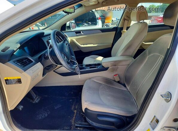 5NPE24AF2GH314255 2016 HYUNDAI SONATA White წინა სალონის ხედი