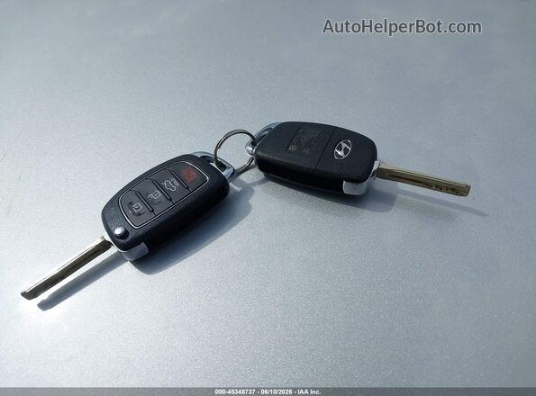 5NPE24AF2GH366520 2016 HYUNDAI SONATA Silver Widok deski rozdzielczej