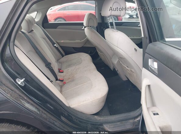 5NPE24AF2HH459555 2017 HYUNDAI SONATA Black VIN კოდის სტიკერის ხედი