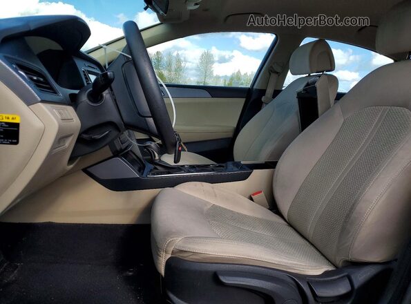 5NPE24AF2HH480681 2017 HYUNDAI SONATA Black წინა სალონის ხედი