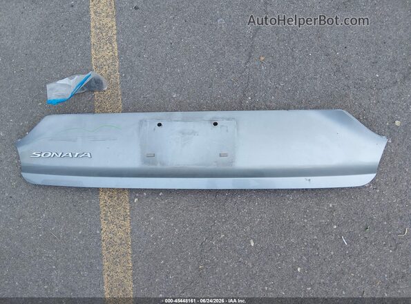 5NPE24AF2HH482981 2017 HYUNDAI SONATA Silver ხელსაწყოთა პანელის ხედი