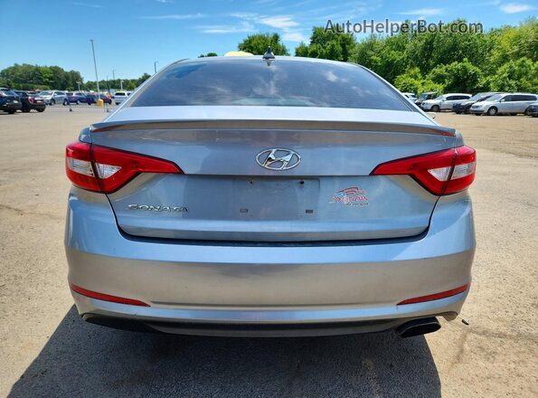 5NPE24AF2HH493771 2017 HYUNDAI SONATA Silver Rear view