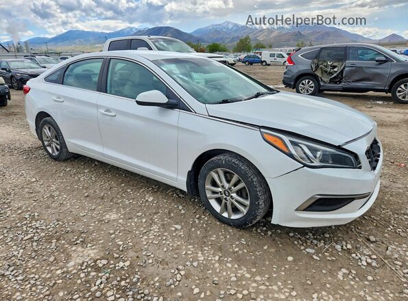 5NPE24AF2HH586290 2017 HYUNDAI SONATA White Delantero derecho