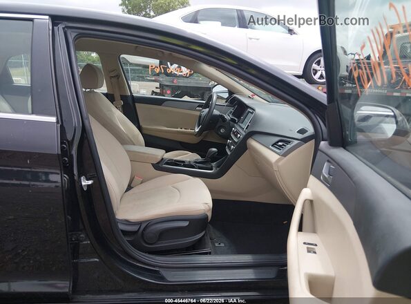 5NPE24AF2JH691546 2018 HYUNDAI SONATA Black წინა სალონის ხედი