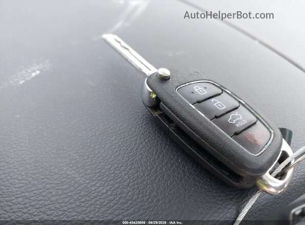 5NPE24AF2JH720141 2018 HYUNDAI SONATA Silver Առջևի վահանակի տեսք