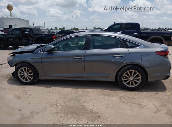 5NPE24AF2JH720141 2018 HYUNDAI SONATA Silver 