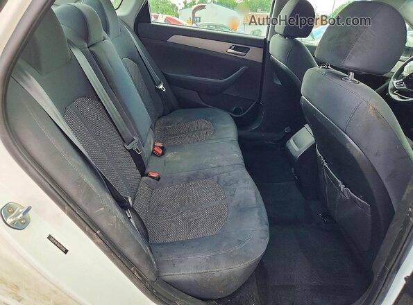 5NPE24AF2KH753058 2019 HYUNDAI SONATA White 
