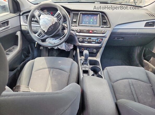 5NPE24AF2KH753058 2019 HYUNDAI SONATA White 