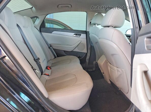 5NPE24AF2KH753271 2019 HYUNDAI SONATA Black Rear seats view