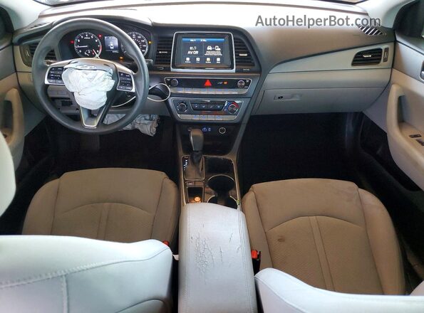 5NPE24AF2KH753271 2019 HYUNDAI SONATA Black Dashboard view