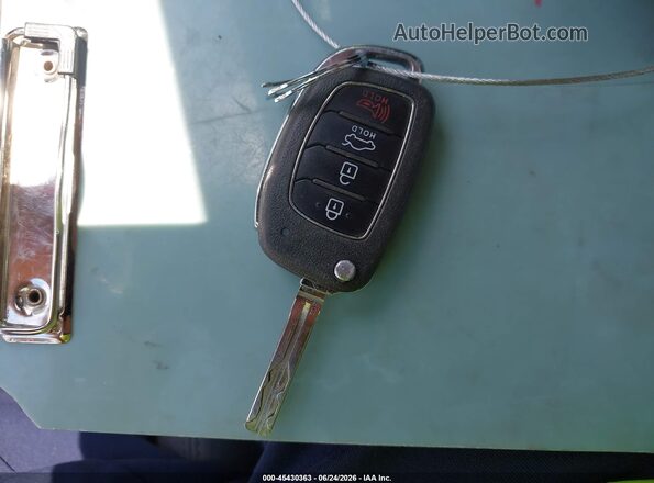 5NPE24AF2KH759698 2019 HYUNDAI SONATA White Dashboard view