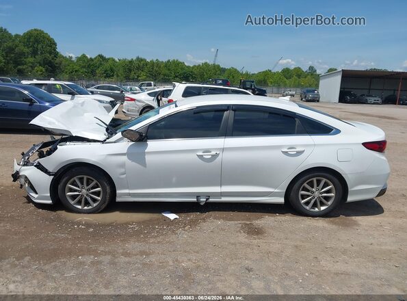 5NPE24AF2KH759698 2019 HYUNDAI SONATA White 360 interior view