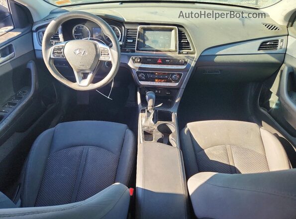 5NPE24AF2KH796427 2019 HYUNDAI SONATA Gray Вид панелі приладів