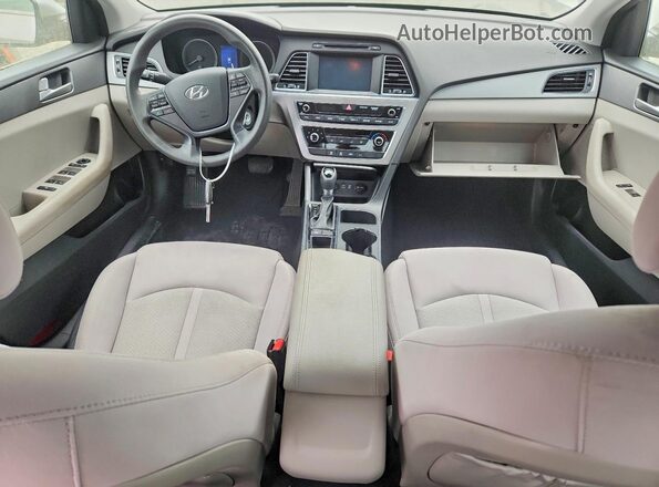 5NPE24AF3GH295277 2016 HYUNDAI SONATA Серебряный Вид панели приборов
