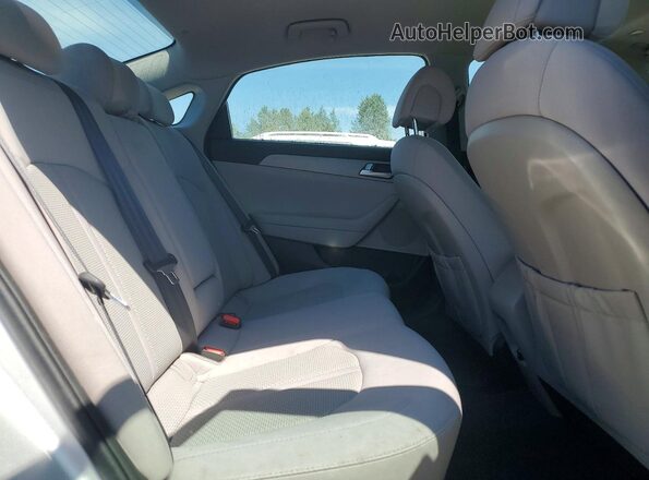 5NPE24AF3GH295277 2016 HYUNDAI SONATA Серебряный Вид задних сидений