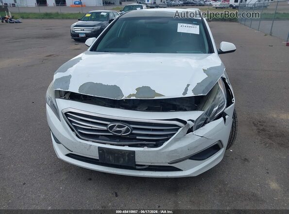 5NPE24AF3GH355350 2016 HYUNDAI SONATA White წინა ხედი