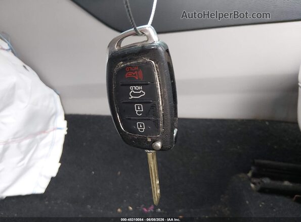 5NPE24AF3GH374688 2016 HYUNDAI SONATA White Vista del salpicadero