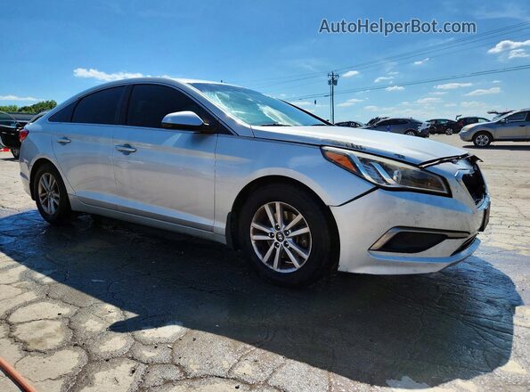 5NPE24AF3HH464036 2017 HYUNDAI SONATA Silver Передня права чверть