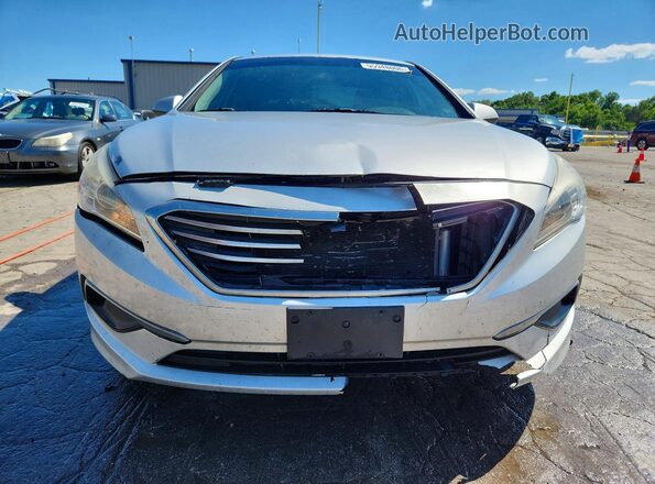 5NPE24AF3HH464036 2017 HYUNDAI SONATA Silver Вид спереду