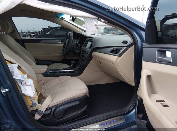 5NPE24AF3HH467261 2017 HYUNDAI SONATA Blue 