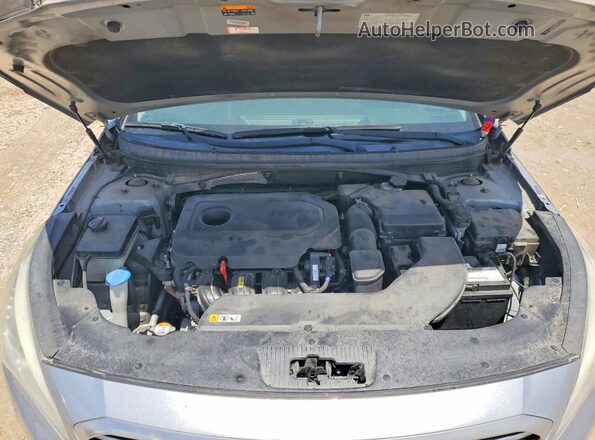 5NPE24AF3HH526535 2017 HYUNDAI SONATA Silver Սալոնի հետևի տեսք