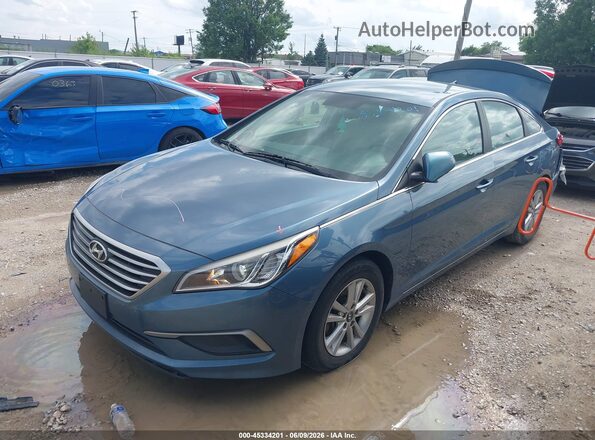5NPE24AF3HH553833 2017 HYUNDAI SONATA Синий Передняя левая четверть