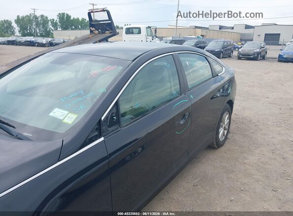 5NPE24AF3KH746944 2019 HYUNDAI SONATA Черный Вид спереди