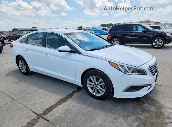 5NPE24AF4GH367636 2016 HYUNDAI SONATA Белый Передняя правая четверть