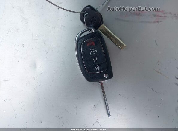 5NPE24AF4HH474784 2017 HYUNDAI SONATA Blue წინა პანელის ხედი