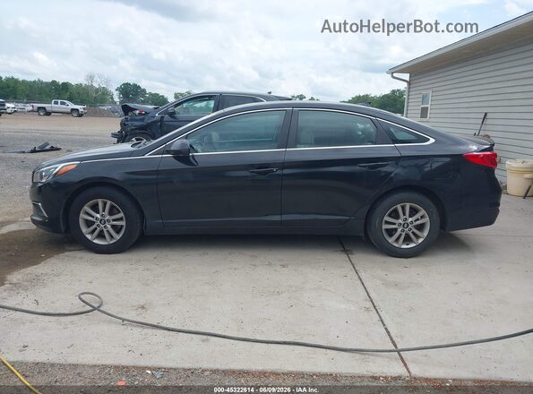 5NPE24AF4HH489964 2017 HYUNDAI SONATA Black Widok wnętrza 360 stopni