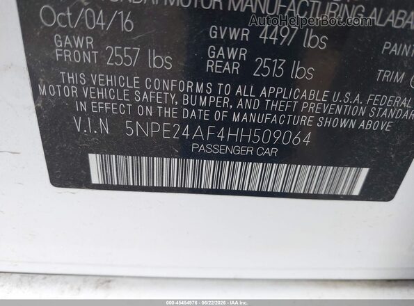 5NPE24AF4HH509064 2017 HYUNDAI SONATA White Vista del compartimento del motor
