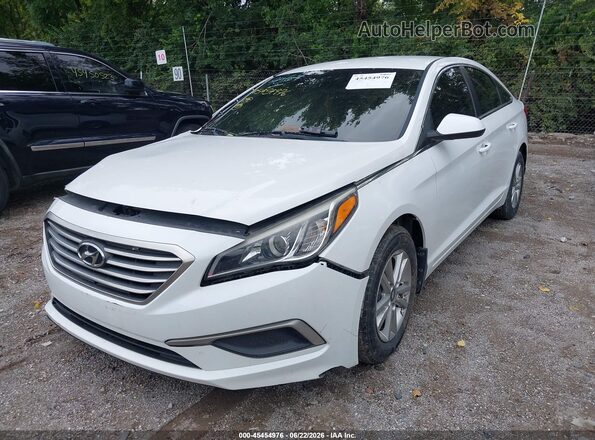 5NPE24AF4HH509064 2017 HYUNDAI SONATA White Vista tres cuartos delantera izquierda
