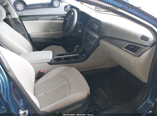 5NPE24AF4HH576179 2017 HYUNDAI SONATA Blue Սալոնի դիմացի տեսք