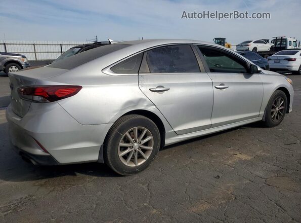 5NPE24AF4JH689829 2018 HYUNDAI SONATA Silver 