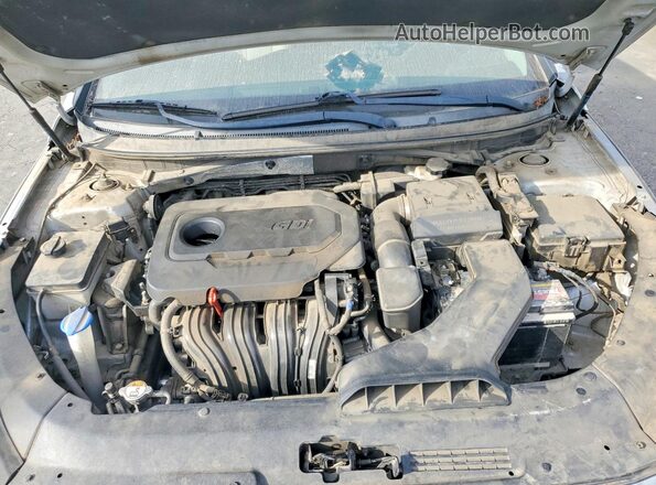 5NPE24AF4JH689829 2018 HYUNDAI SONATA Silver 