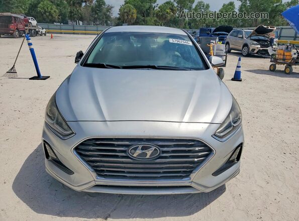 5NPE24AF4JH717628 2018 HYUNDAI SONATA Silver წინა ხედი