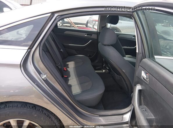 5NPE24AF4KH748489 2019 HYUNDAI SONATA Gray VIN կոդի պիտակի տեսք
