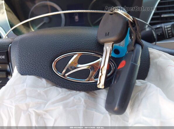 5NPE24AF5GH280408 2016 HYUNDAI SONATA Red Vista del salpicadero