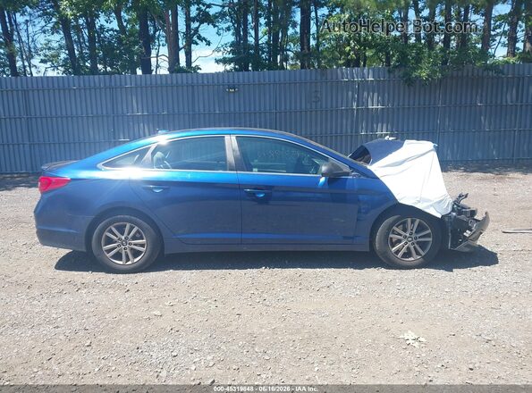 5NPE24AF5GH311415 2016 HYUNDAI SONATA Blue Вид задньої частини салону