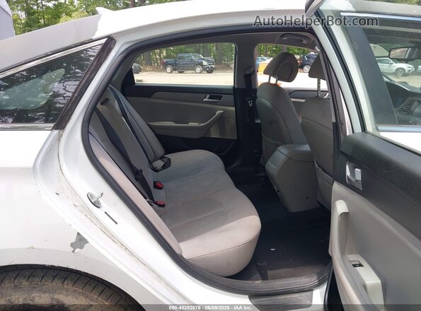 5NPE24AF5GH374207 2016 HYUNDAI SONATA White VIN կոդի պիտակի տեսք